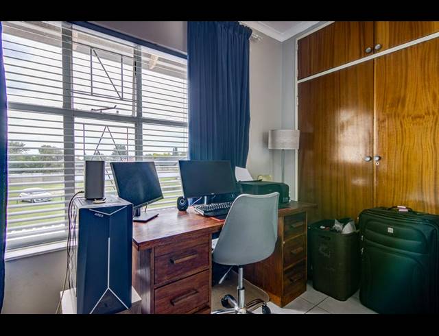 2 BEDROOM PROPERTY TO RENT IN EAST GEDULD